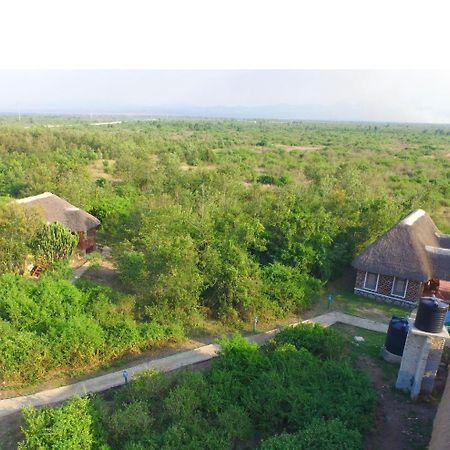 Irungu Forest Safari Lodge Katunguru 외부 사진