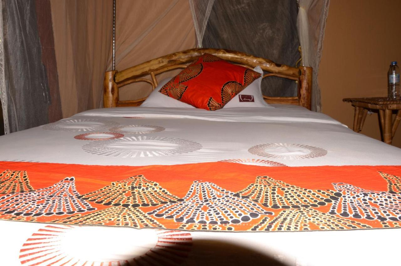 Irungu Forest Safari Lodge Katunguru 외부 사진