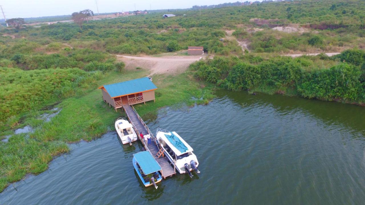 Irungu Forest Safari Lodge Katunguru 외부 사진